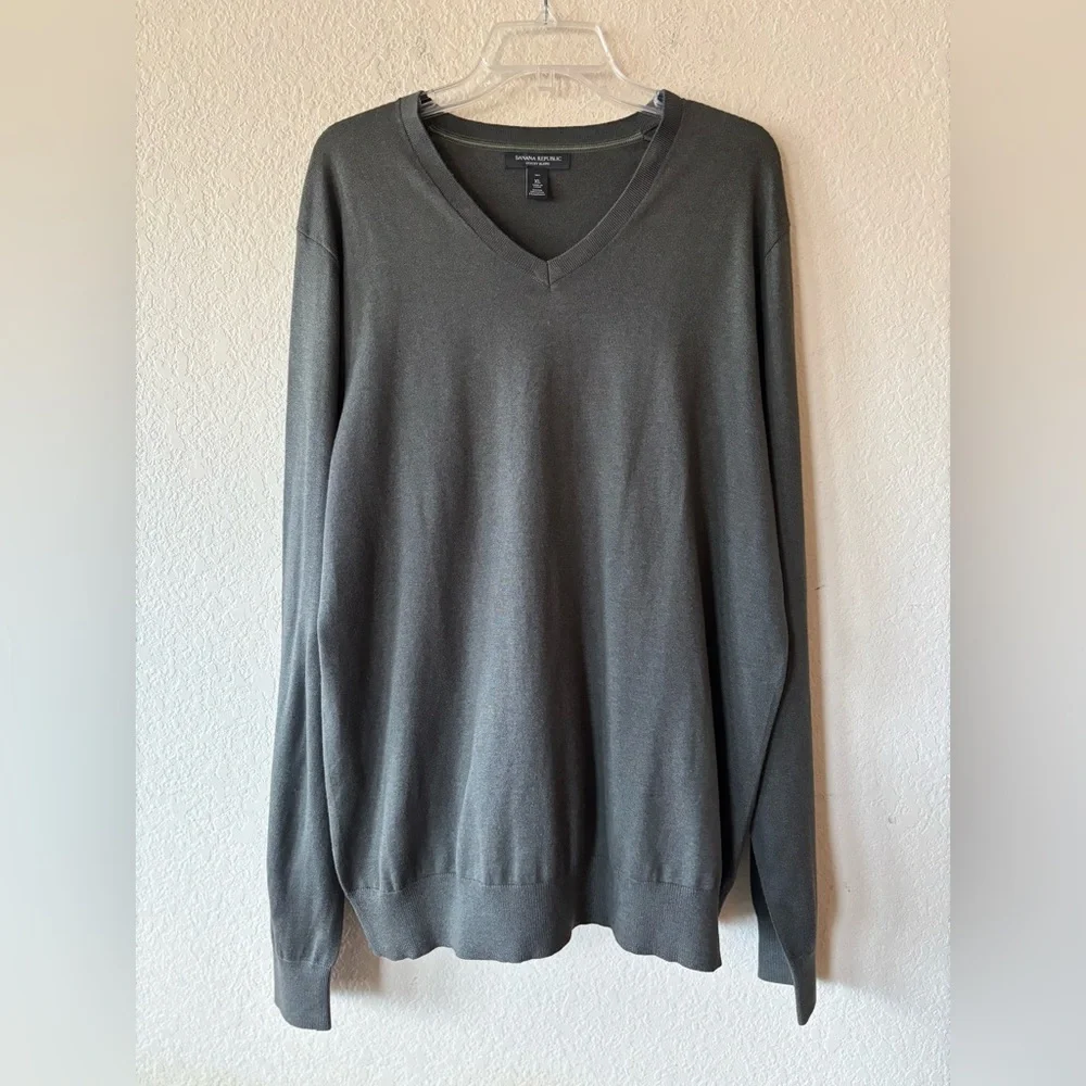 BANANA REPUBLIC SILK COTTON CASHMERE V-NECK SWEATER OLIVE‎ XLT